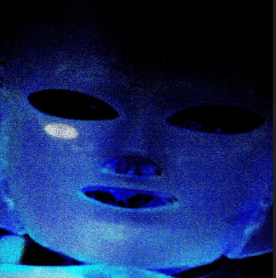 glitched blue mask avatar for cho1r